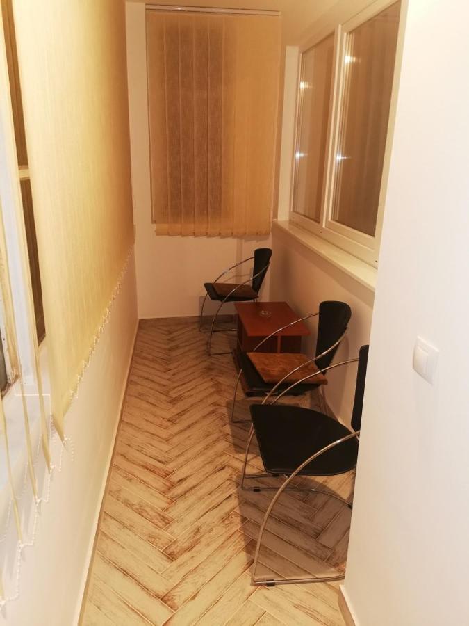 Bee Studio Daire Iernut Dış mekan fotoğraf